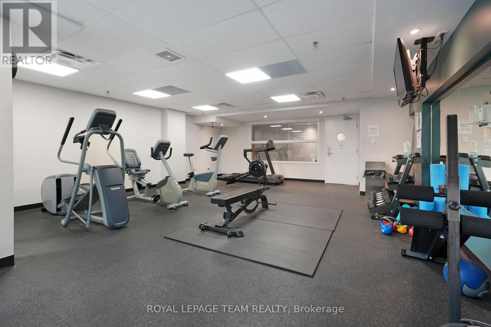 324 - 300c Lett Street, Ottawa, Ontario  K1R 0A8 - Photo 36 - X12723652