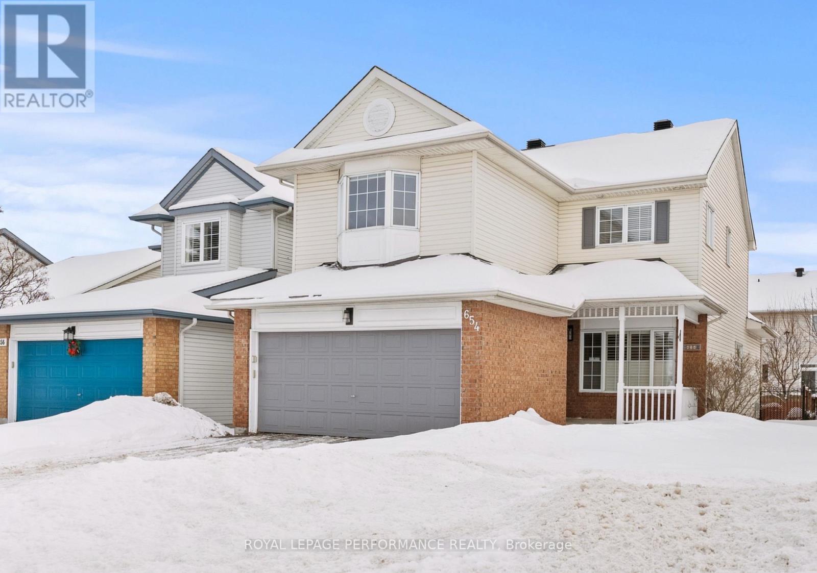 654 VALIN STREET, Ottawa, Ontario