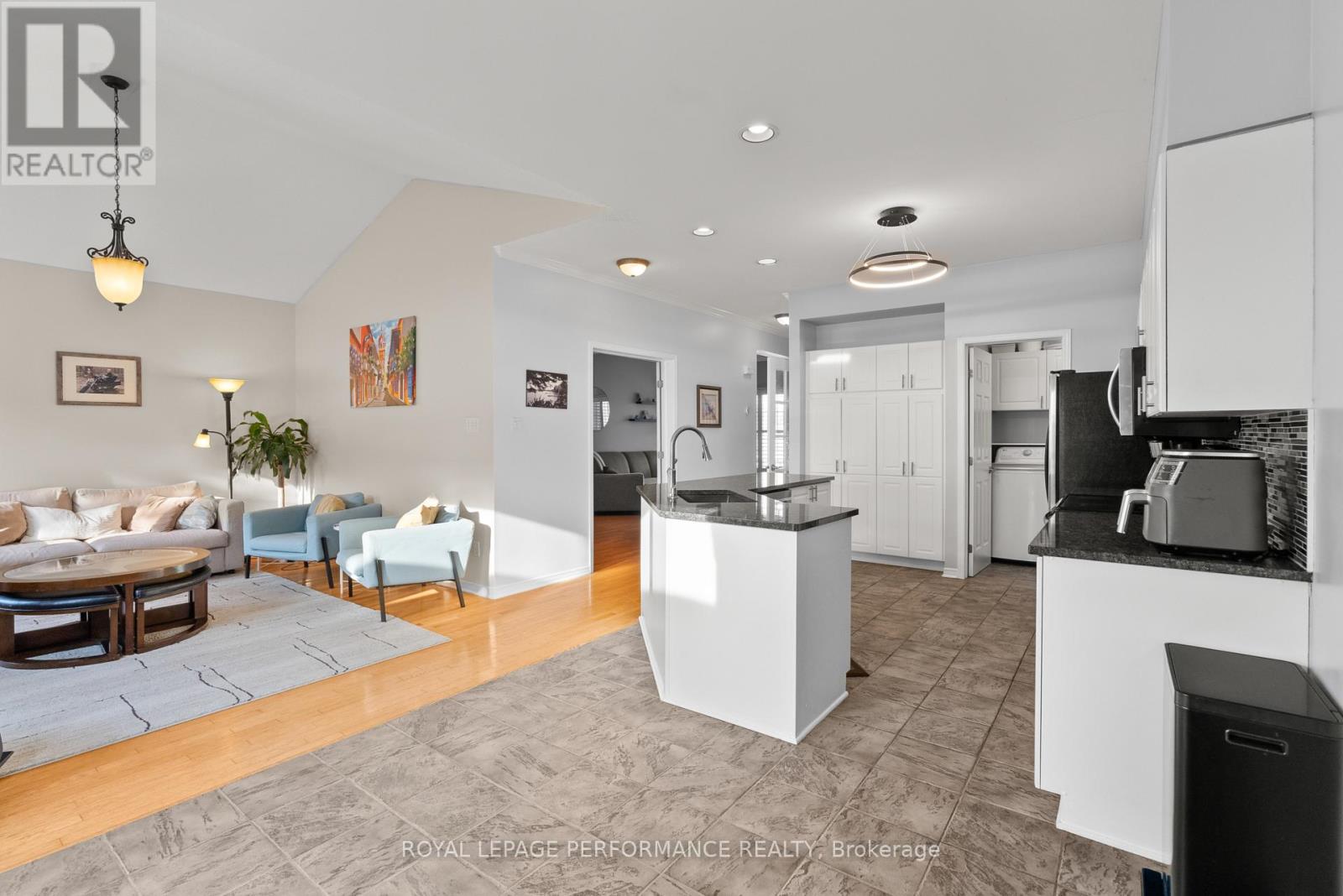 654 Valin Street, Ottawa, Ontario  K4A 3S9 - Photo 18 - X12723756