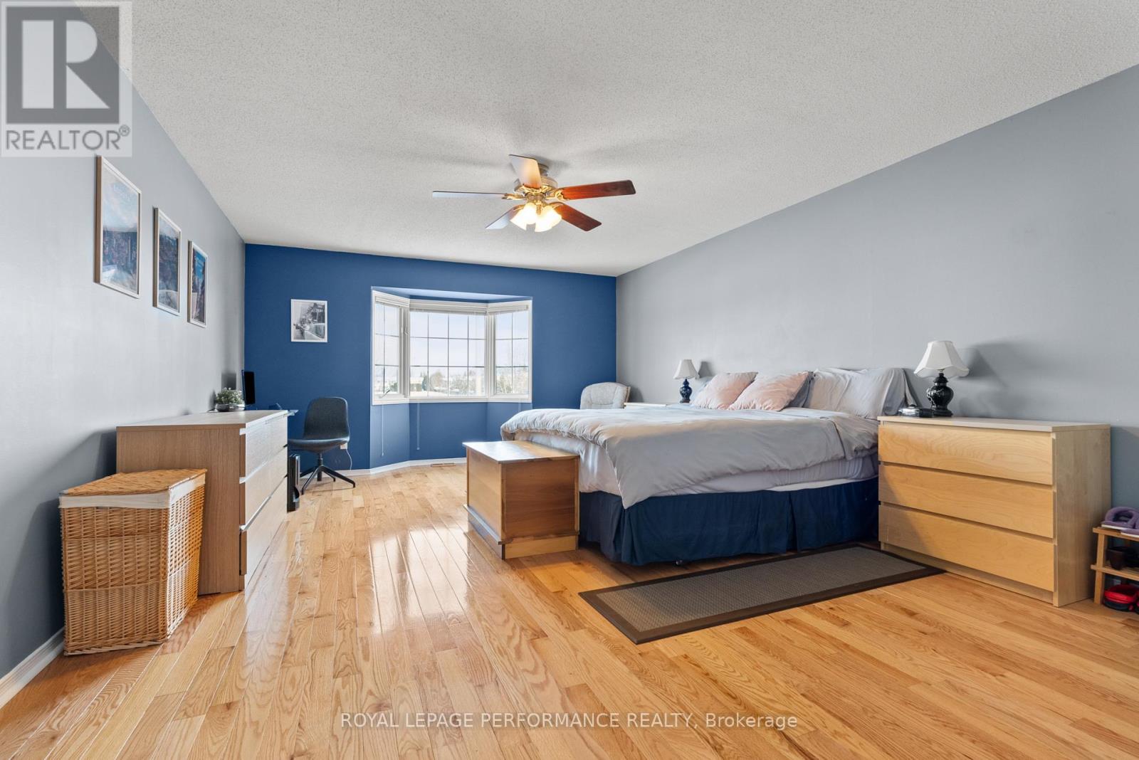 654 Valin Street, Ottawa, Ontario  K4A 3S9 - Photo 24 - X12723756