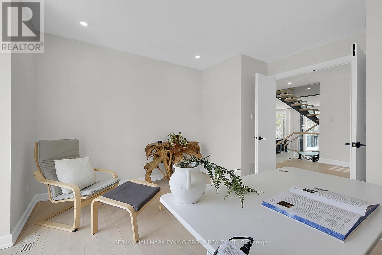 623 Rowanwood Avenue, Ottawa, Ontario  K2A 3E3 - Photo 18 - X12723832