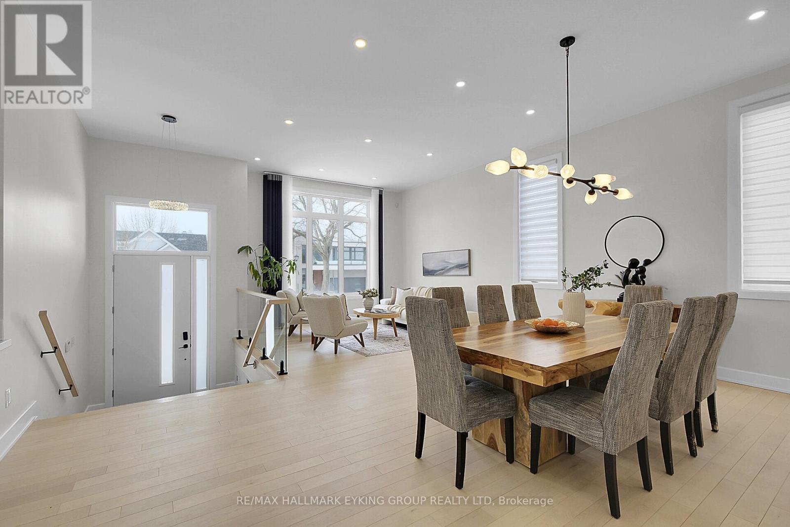 623 Rowanwood Avenue, Ottawa, Ontario  K2A 3E3 - Photo 8 - X12723832