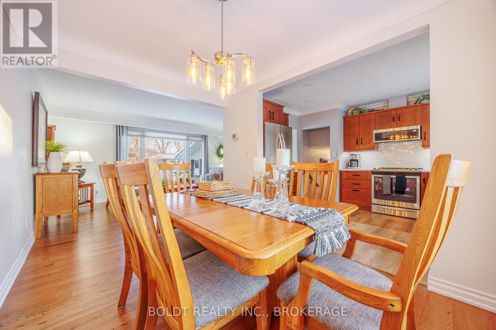 5 Upper Canada Drive, St. Catharines, Ontario  L2N 3H3 - Photo 12 - X12723838