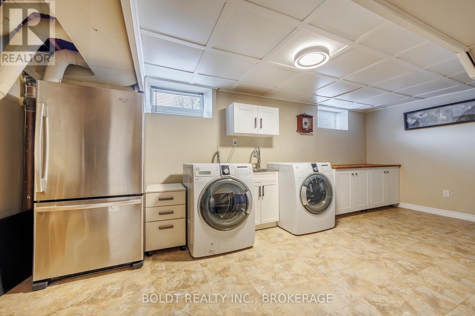 5 Upper Canada Drive, St. Catharines, Ontario  L2N 3H3 - Photo 30 - X12723838