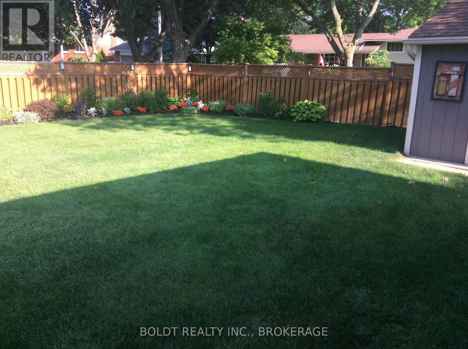 5 Upper Canada Drive, St. Catharines, Ontario  L2N 3H3 - Photo 37 - X12723838