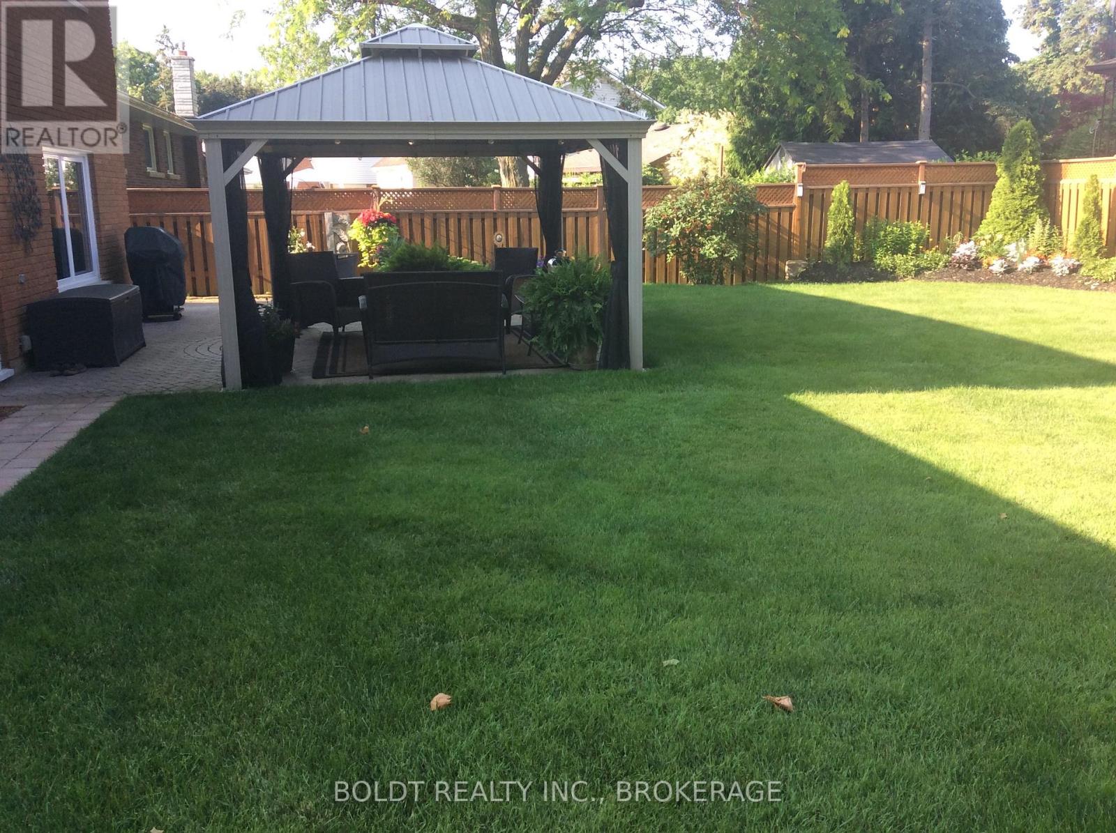 5 Upper Canada Drive, St. Catharines, Ontario  L2N 3H3 - Photo 38 - X12723838