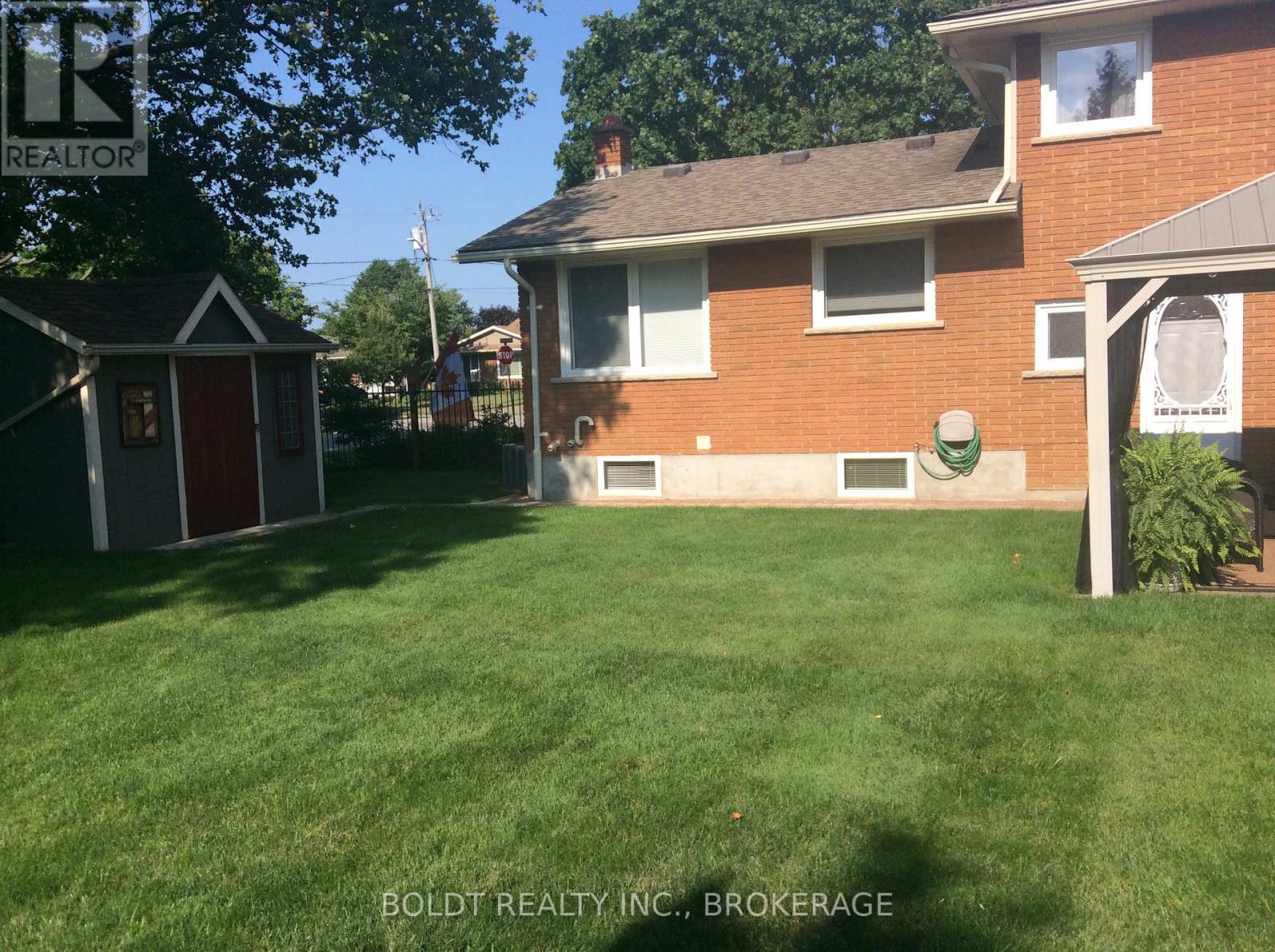 5 Upper Canada Drive, St. Catharines, Ontario  L2N 3H3 - Photo 40 - X12723838