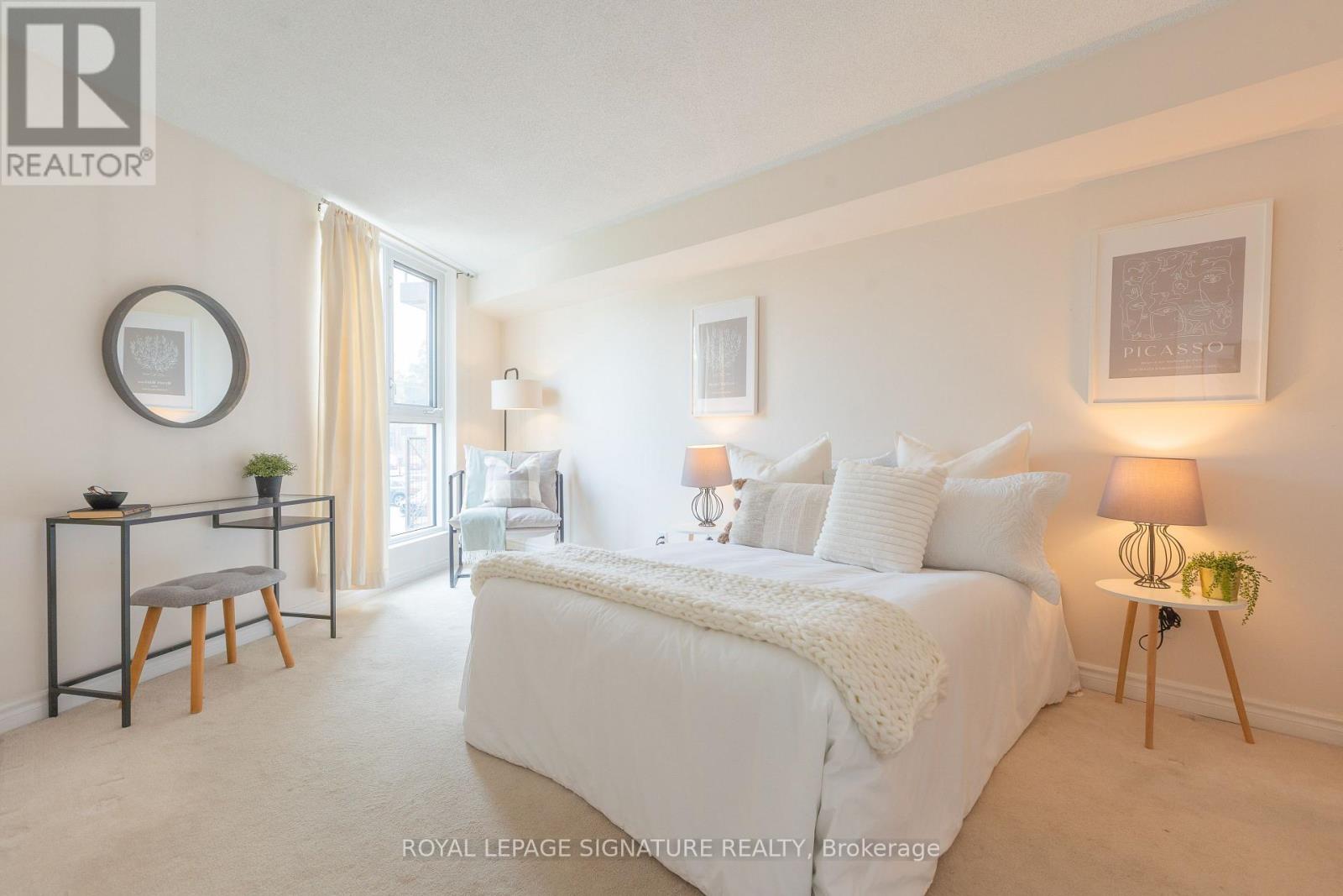 206 - 356 Mcrae Drive, Toronto, Ontario  M4G 4G4 - Photo 17 - C12723574