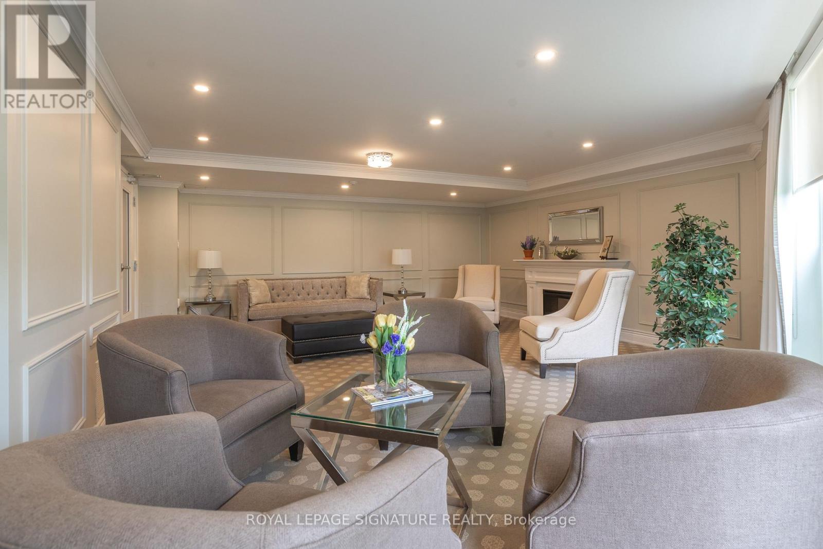 206 - 356 Mcrae Drive, Toronto, Ontario  M4G 4G4 - Photo 28 - C12723574