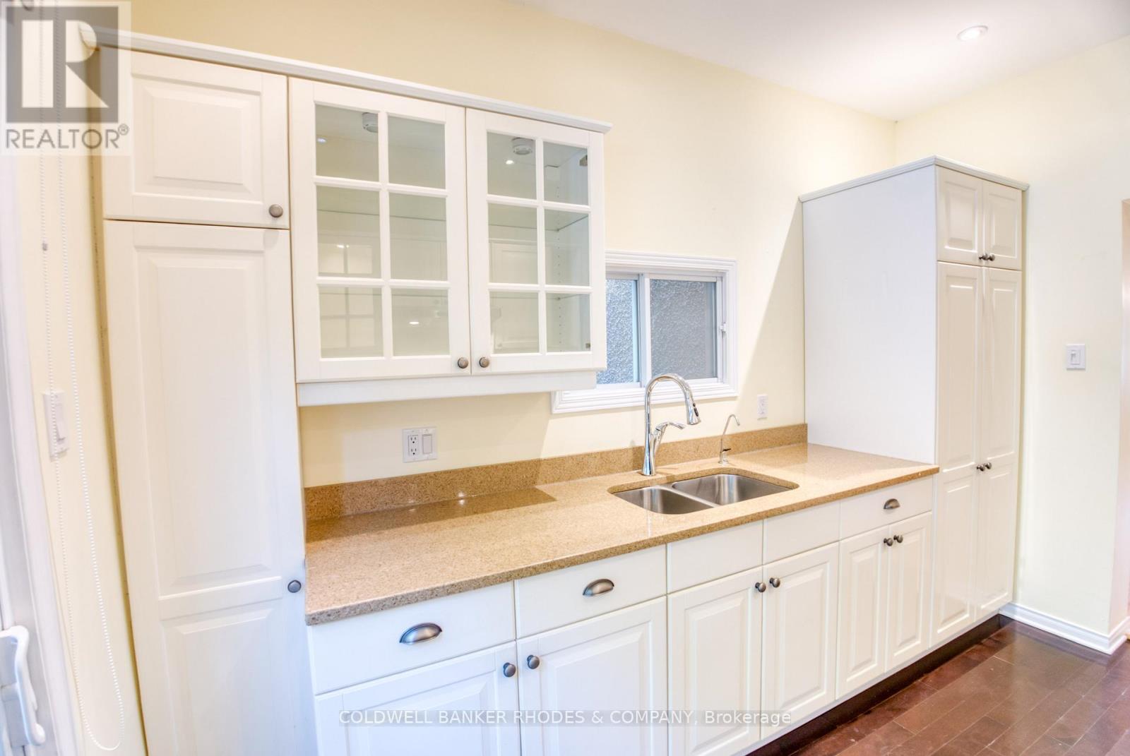 129 Elm Street, Ottawa, Ontario  K1R 6N4 - Photo 13 - X12543366