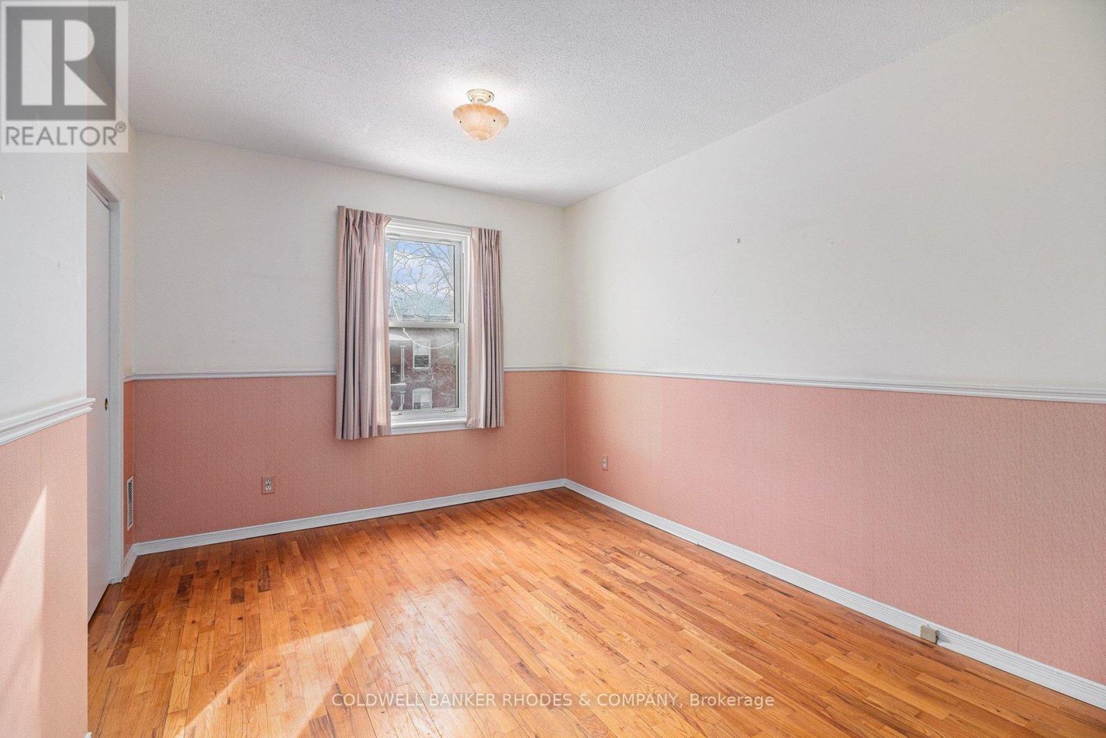 129 Elm Street, Ottawa, Ontario  K1R 6N4 - Photo 18 - X12543366