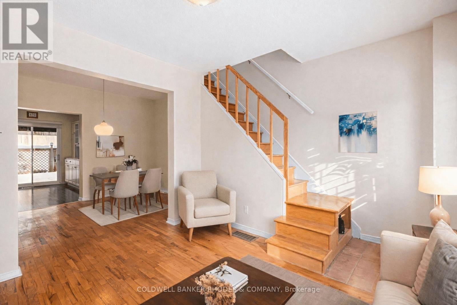 129 Elm Street, Ottawa, Ontario  K1R 6N4 - Photo 8 - X12543366