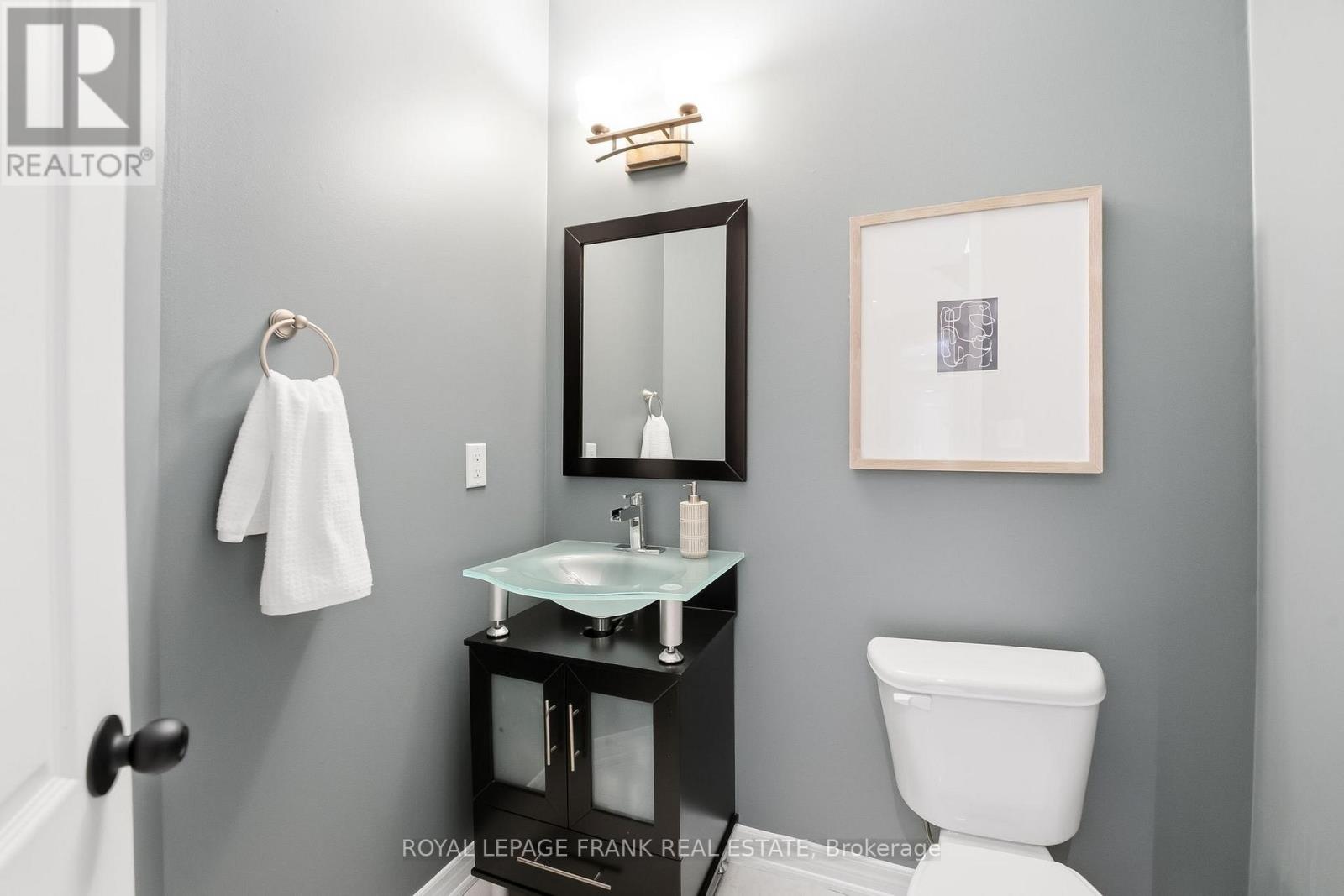 2 Braddock Court, Whitby, Ontario L1M 2N1 - Photo 18 - E12723784