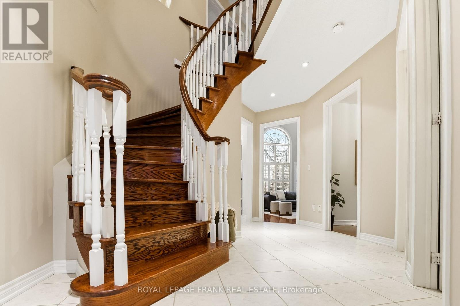 2 Braddock Court, Whitby, Ontario L1M 2N1 - Photo 20 - E12723784