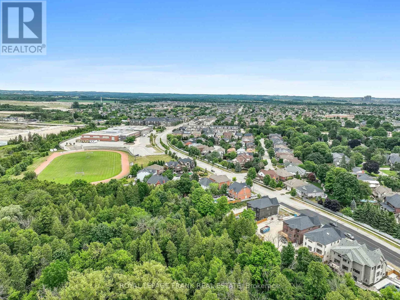 2 Braddock Court, Whitby, Ontario L1M 2N1 - Photo 41 - E12723784