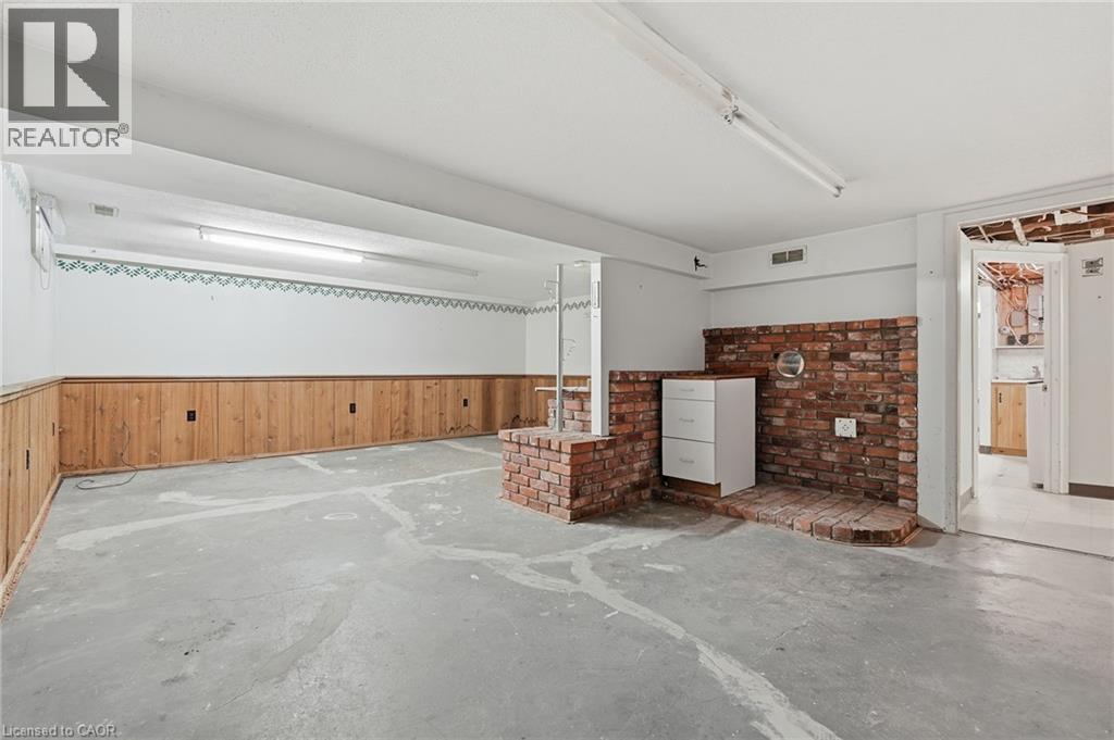 92 Gary Avenue, Hamilton, Ontario  L8S 1Y5 - Photo 35 - 40795225