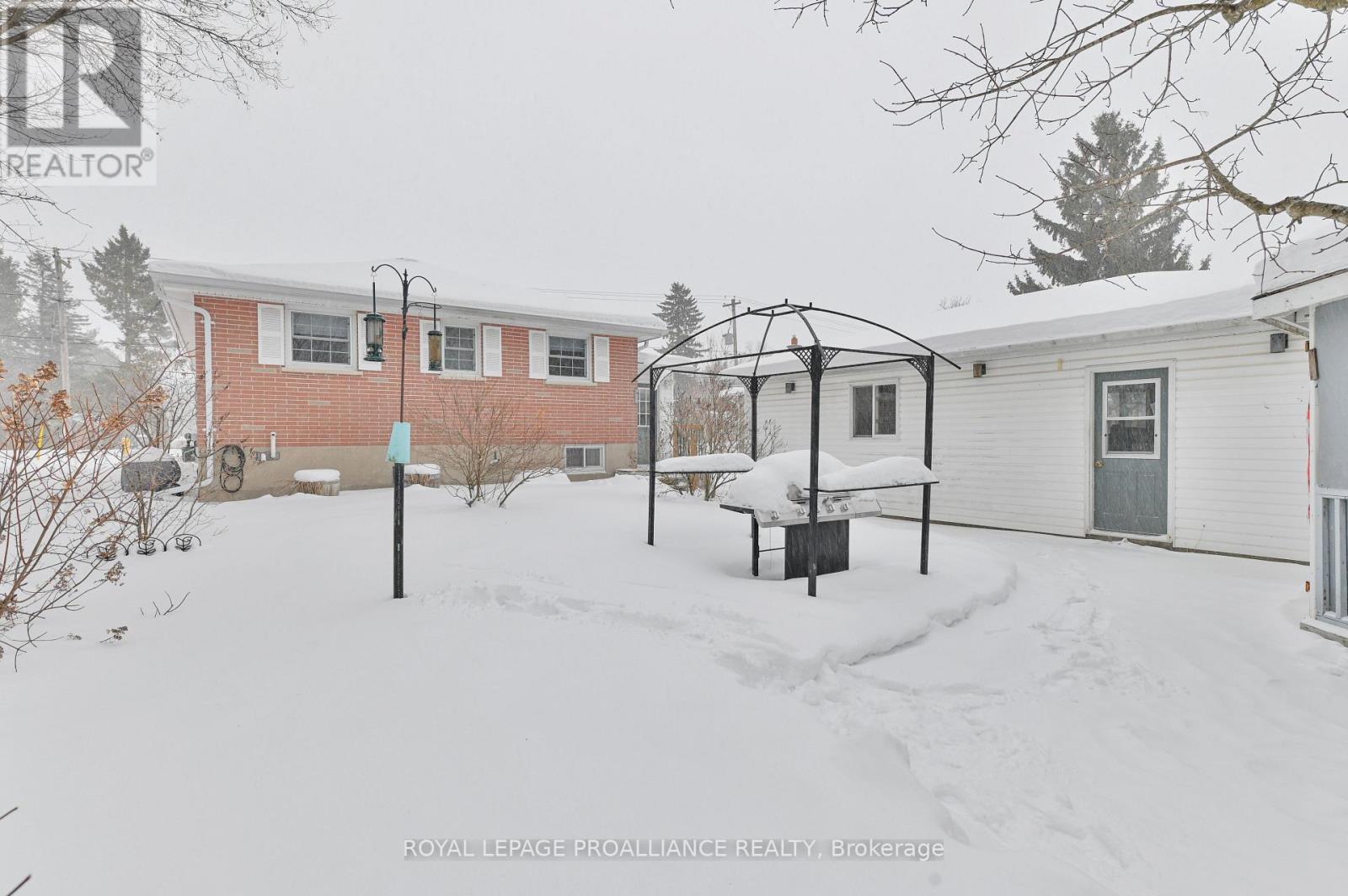 98 Ontario Street, Brighton, Ontario  K0K 1H0 - Photo 30 - X12723834