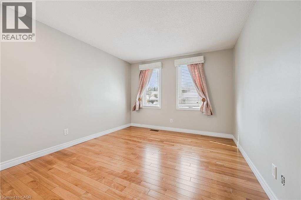 19 Broadview Court, Kitchener, Ontario  N2A 2X8 - Photo 20 - 40798739