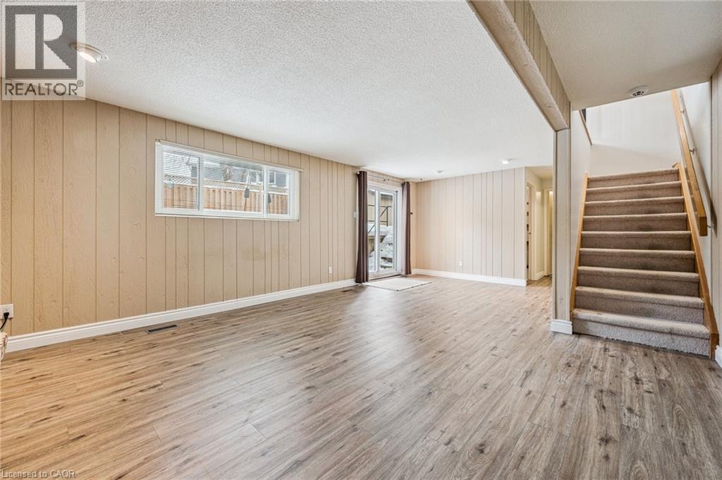 19 Broadview Court, Kitchener, Ontario  N2A 2X8 - Photo 31 - 40798739