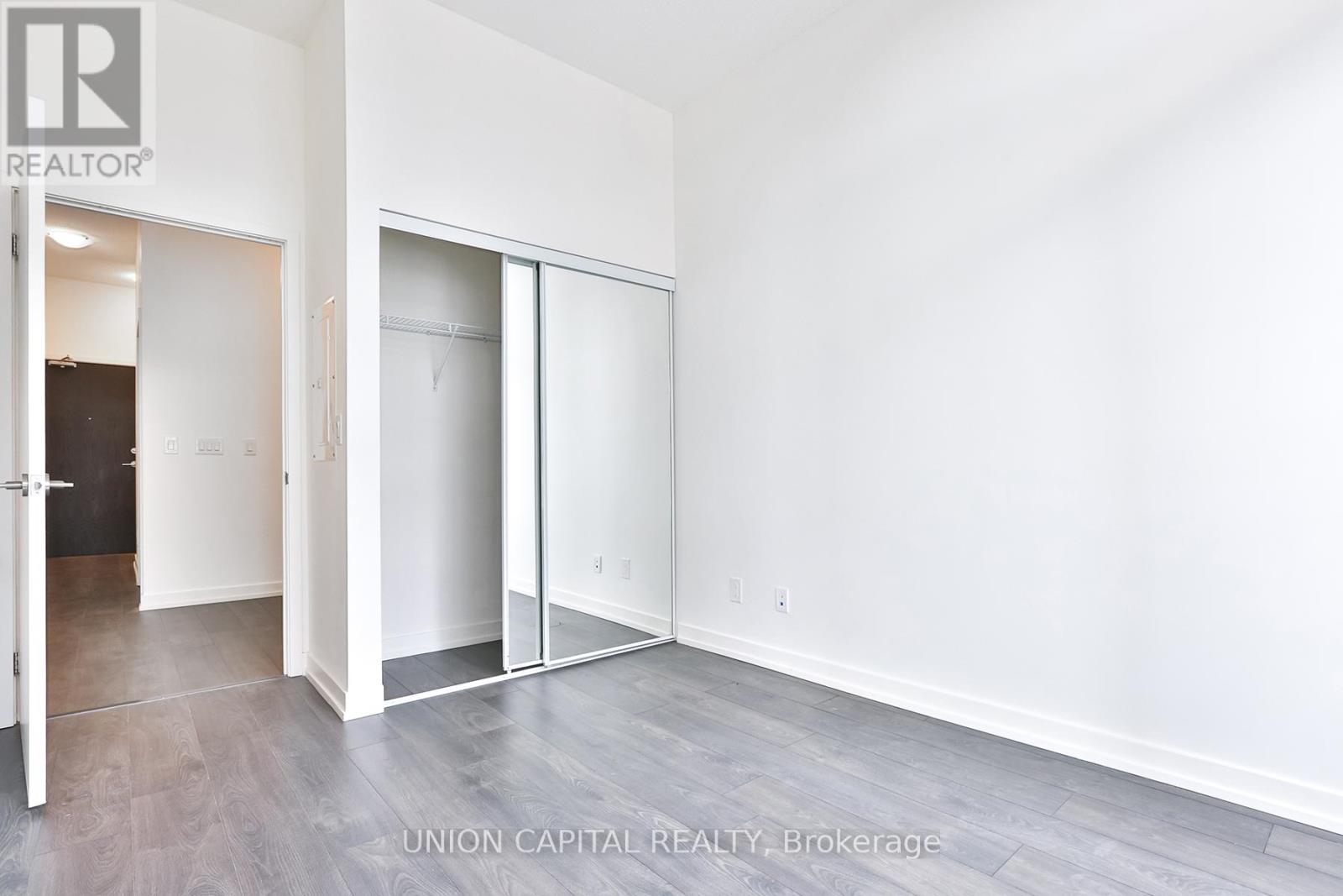 210 - 200 Sackville Street, Toronto, Ontario  M5A 0B9 - Photo 12 - C12723732