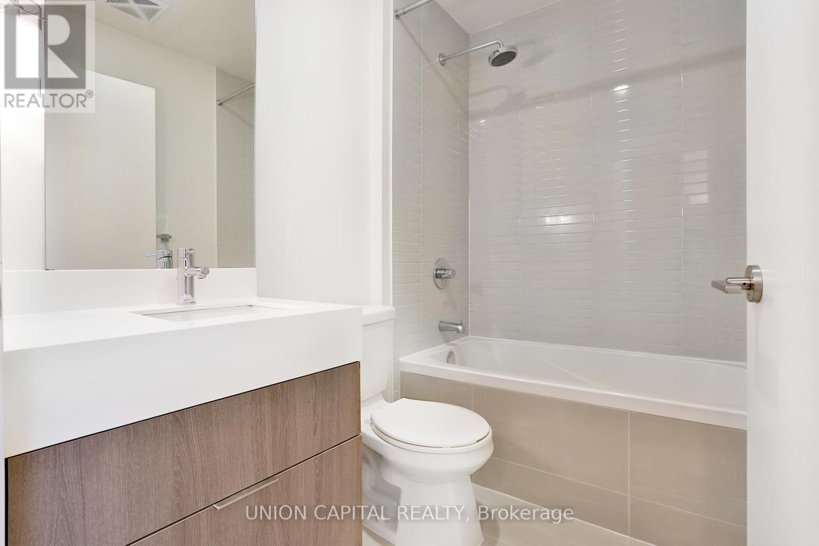 210 - 200 Sackville Street, Toronto, Ontario  M5A 0B9 - Photo 16 - C12723732