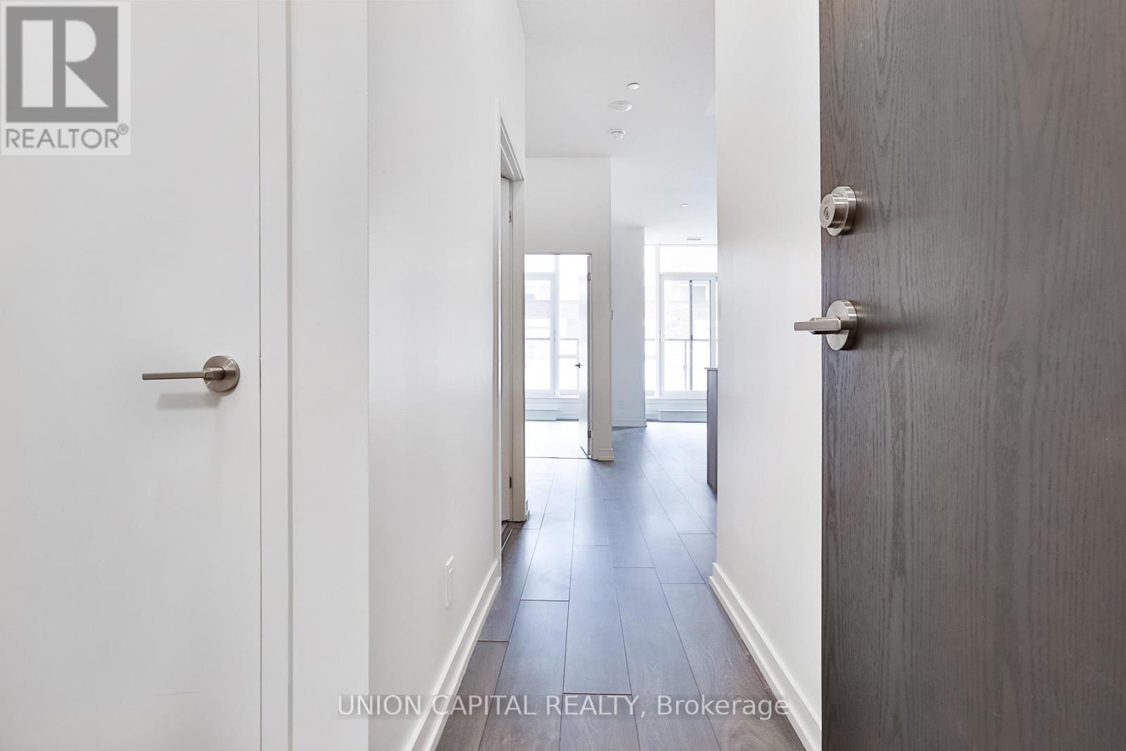 210 - 200 Sackville Street, Toronto, Ontario  M5A 0B9 - Photo 18 - C12723732