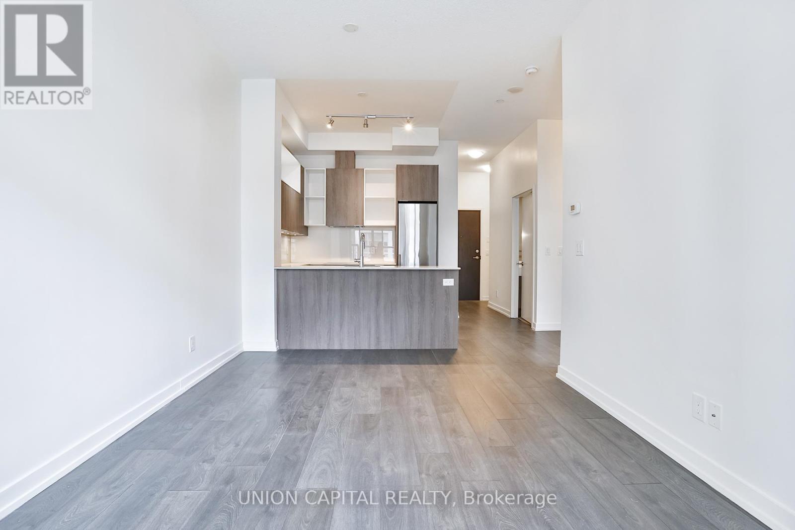 210 - 200 Sackville Street, Toronto, Ontario  M5A 0B9 - Photo 8 - C12723732