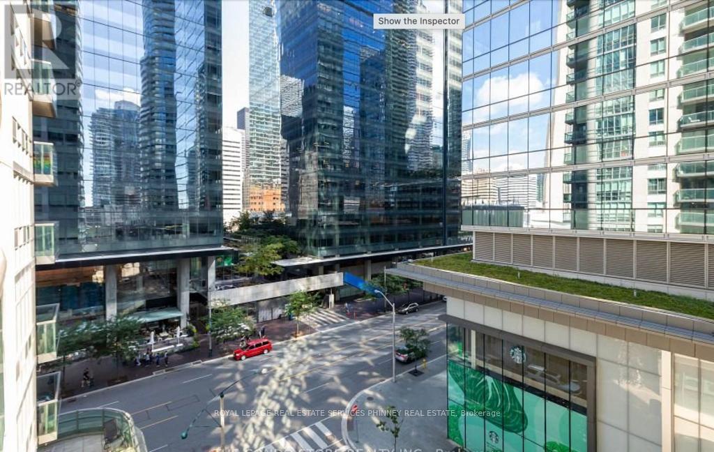 708 - 30 Grand Trunk Crescent, Toronto, Ontario  M5J 3A4 - Photo 21 - C12723750