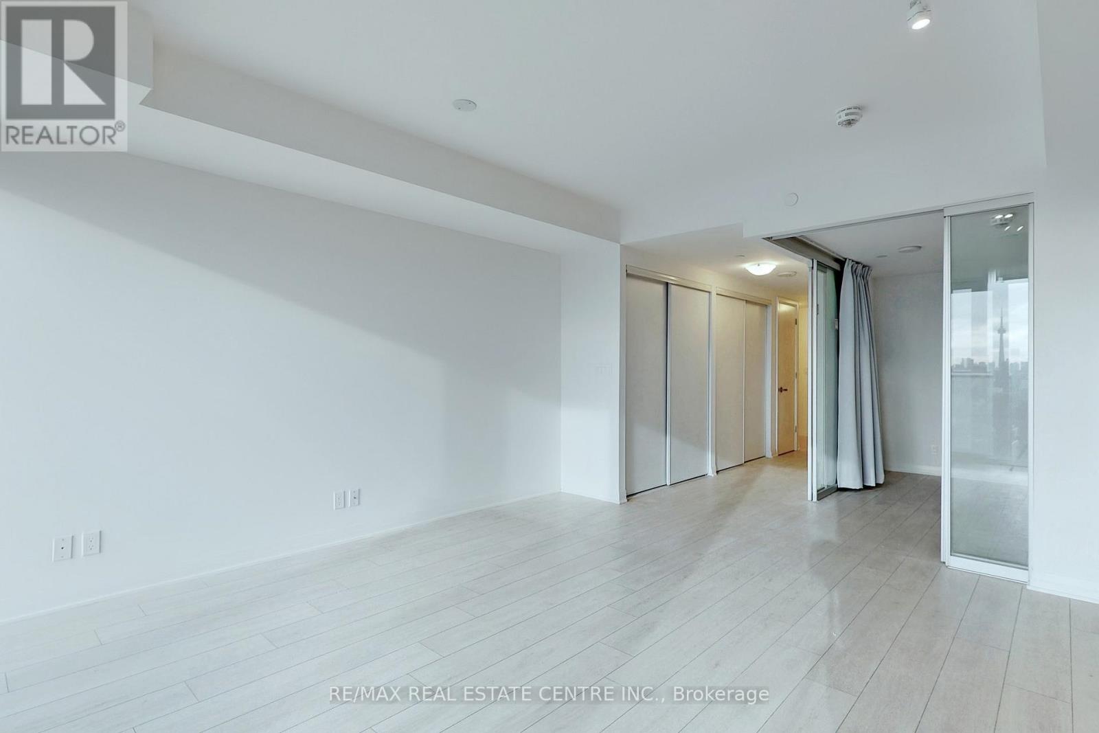 1401 - 99 Foxbar Road, Toronto, Ontario  M4V 0B2 - Photo 11 - C12723758