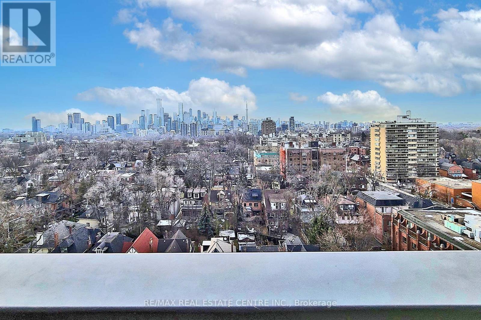 1401 - 99 Foxbar Road, Toronto, Ontario  M4V 0B2 - Photo 16 - C12723758