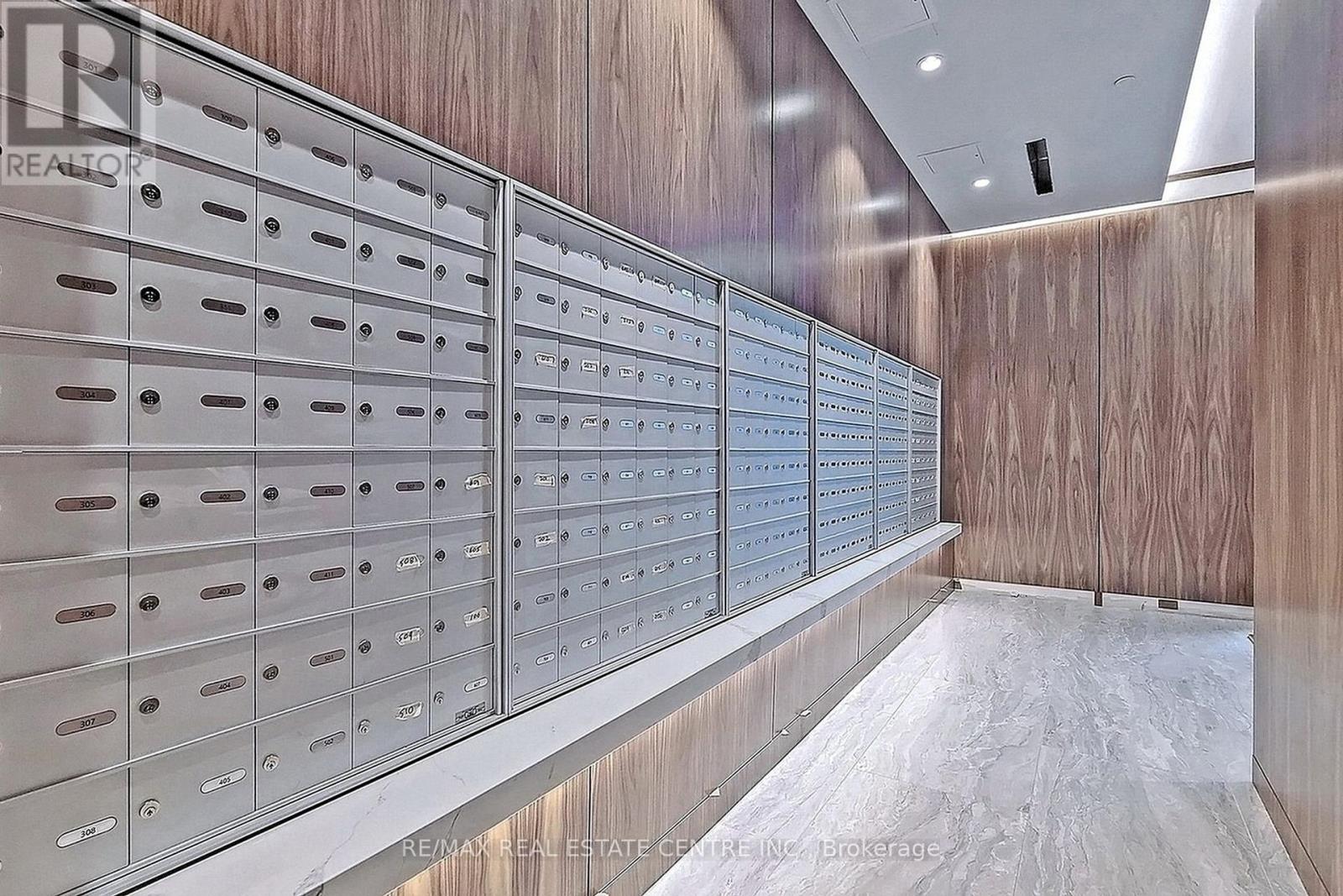 1401 - 99 Foxbar Road, Toronto, Ontario  M4V 0B2 - Photo 23 - C12723758