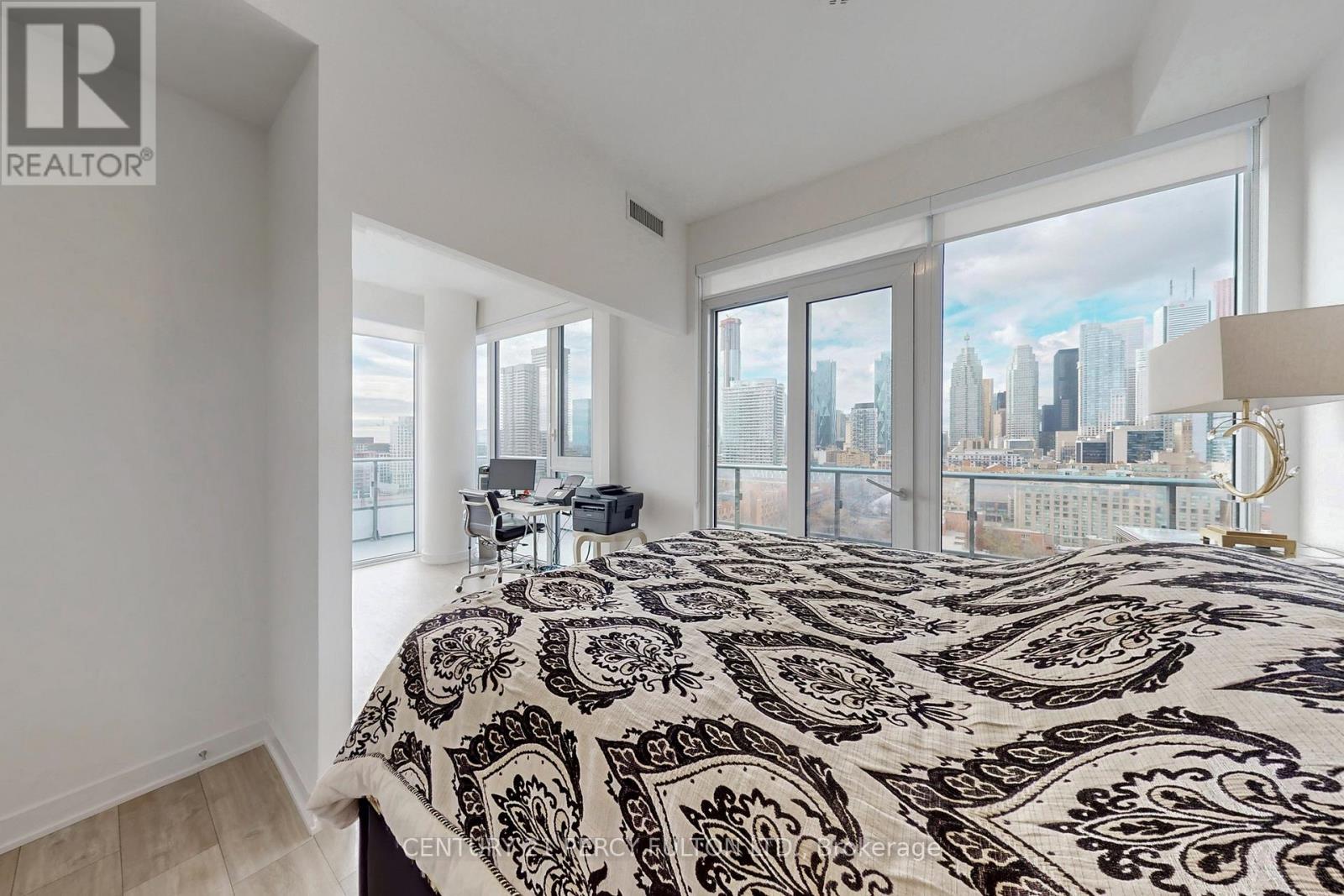 1555 - 121 Lower Sherbourne Street, Toronto, Ontario  M5A 0W8 - Photo 16 - C12723776