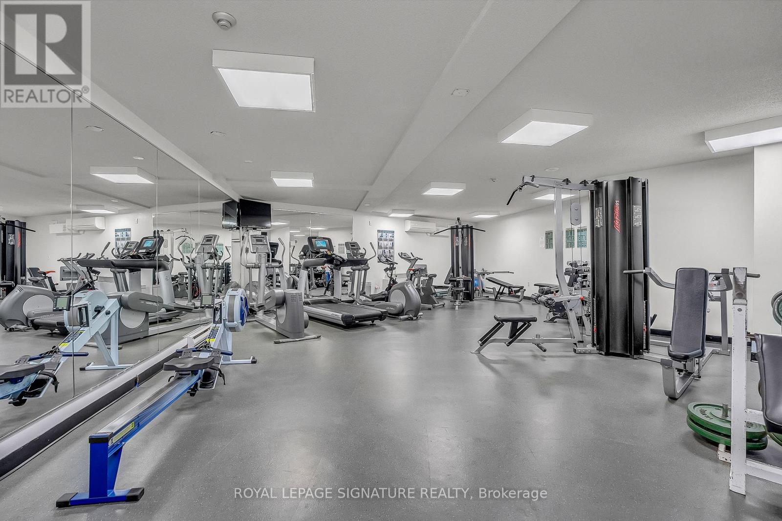 2507 - 270 Queens Quay W, Toronto, Ontario  M5J 2N4 - Photo 16 - C12723792