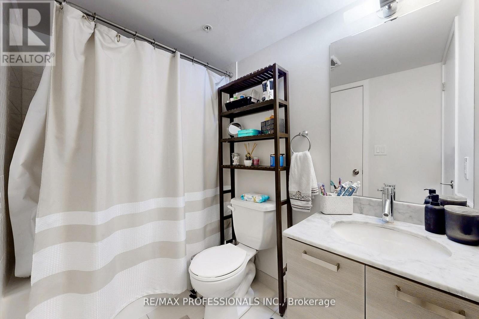 1123 - 68 Abell Street, Toronto, Ontario  M6J 0B1 - Photo 13 - C12723794