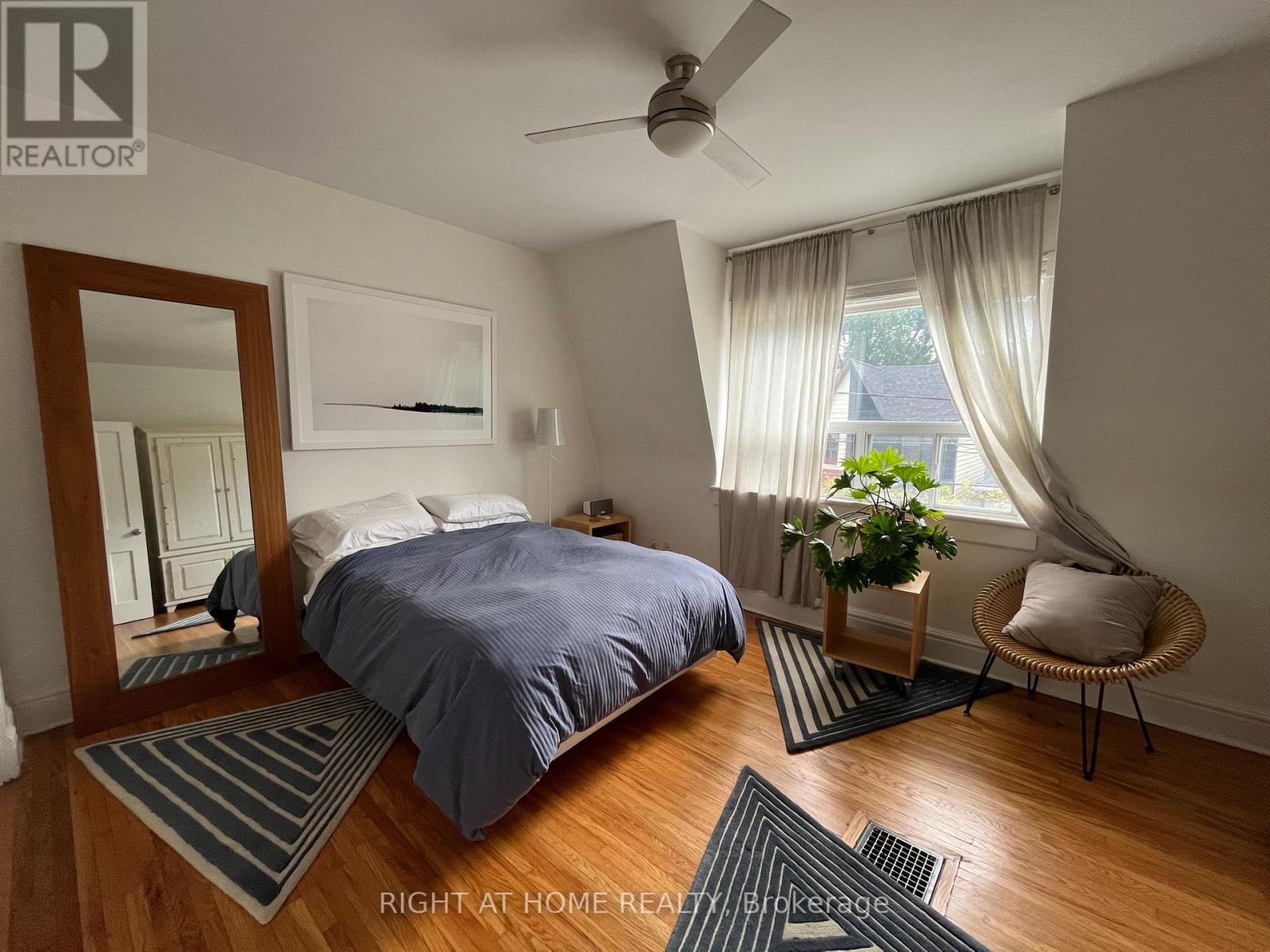 60 Mitchell Avenue, Toronto, Ontario  M6J 1B9 - Photo 12 - C12723836