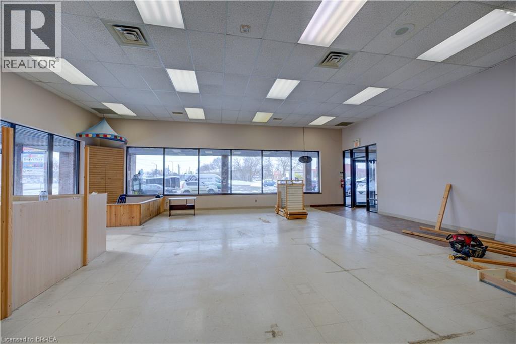 320 North Park Street Unit# E, Brantford, Ontario  N3R 4L3 - Photo 6 - 40790963