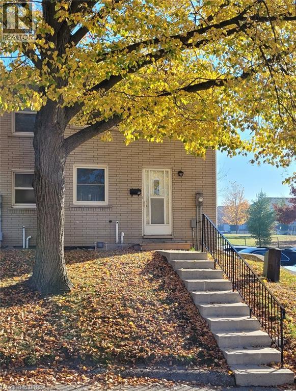 273 Elgin Street Unit# 33, Brantford, Ontario  N3S 5B2 - Photo 2 - 40784611