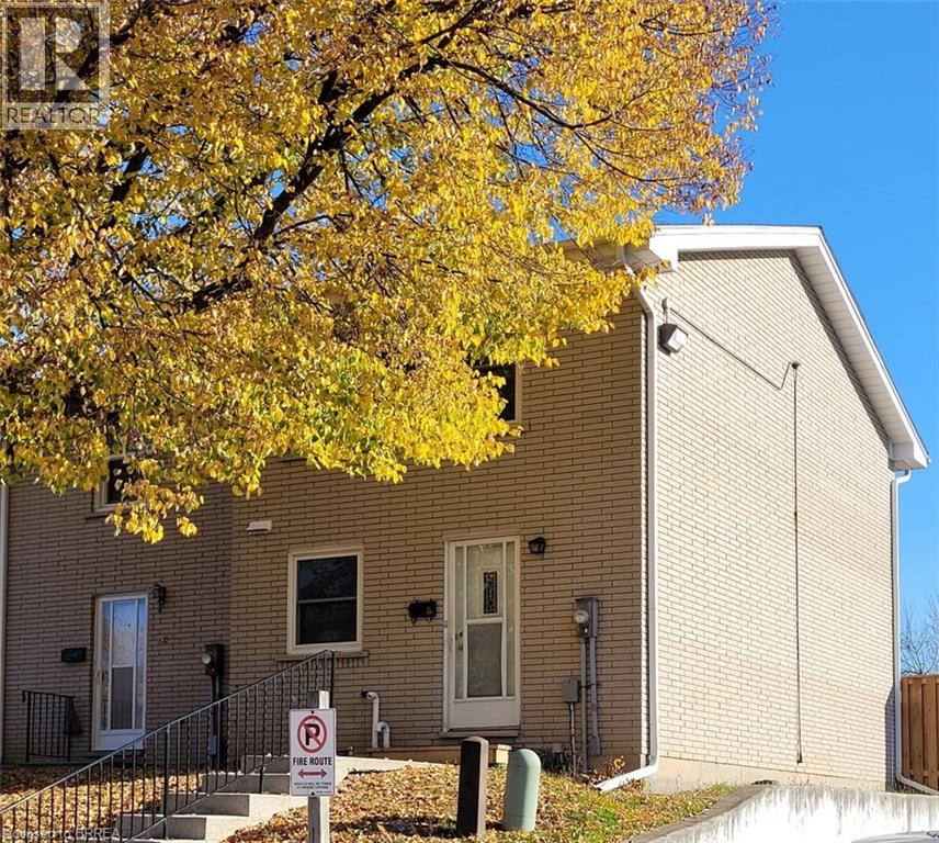 273 Elgin Street Unit# 33, Brantford, Ontario  N3S 5B2 - Photo 5 - 40784611