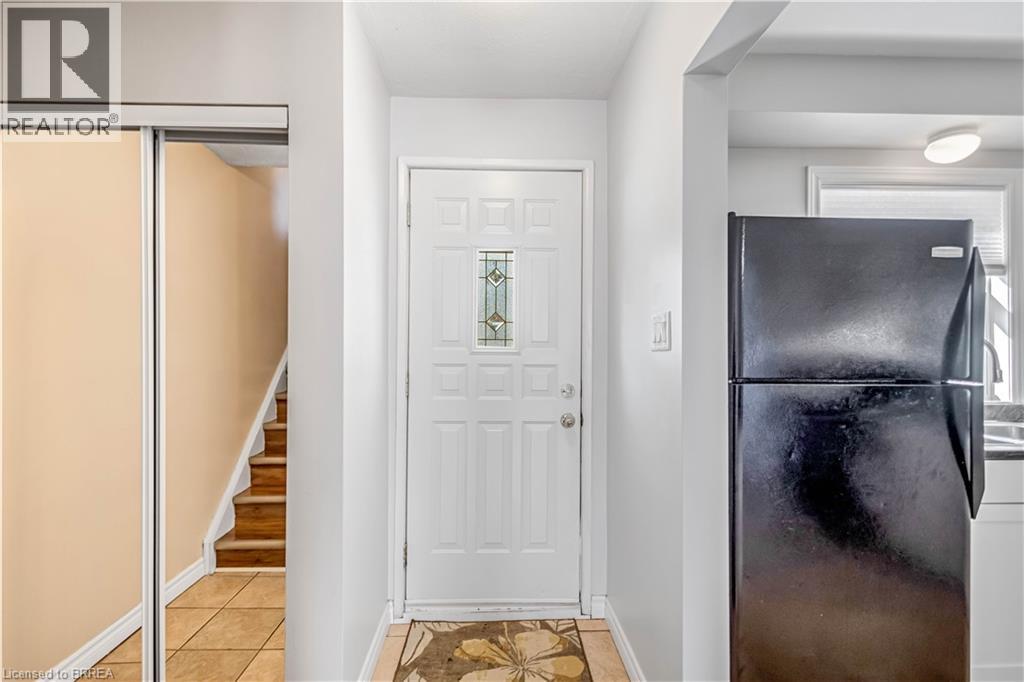 273 Elgin Street Unit# 33, Brantford, Ontario  N3S 5B2 - Photo 6 - 40784611