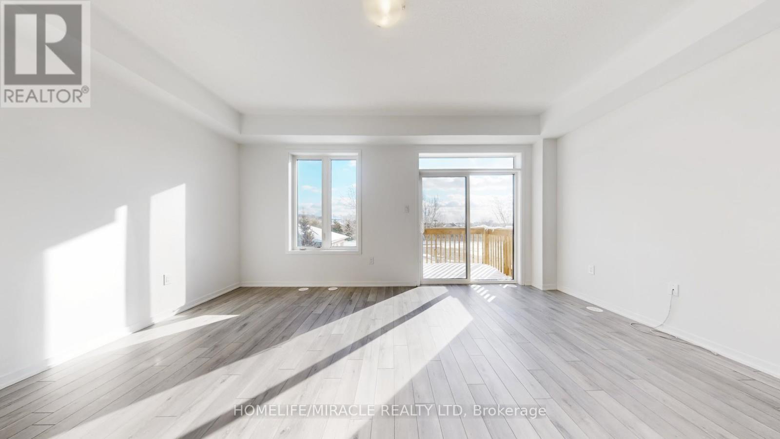 779 Heathrow Path, Oshawa, Ontario  L1K 3G4 - Photo 5 - E12723668