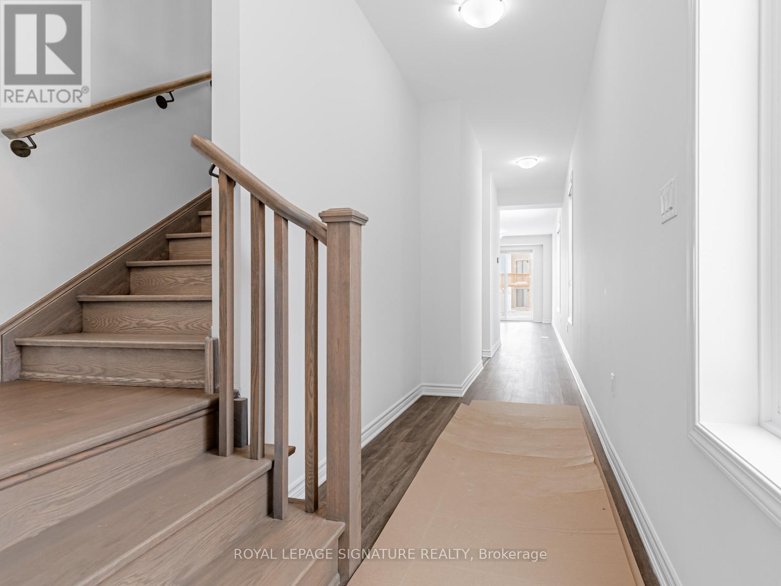 1747 Mineral Springs Way, Pickering, Ontario  L1X 0J2 - Photo 4 - E12723688