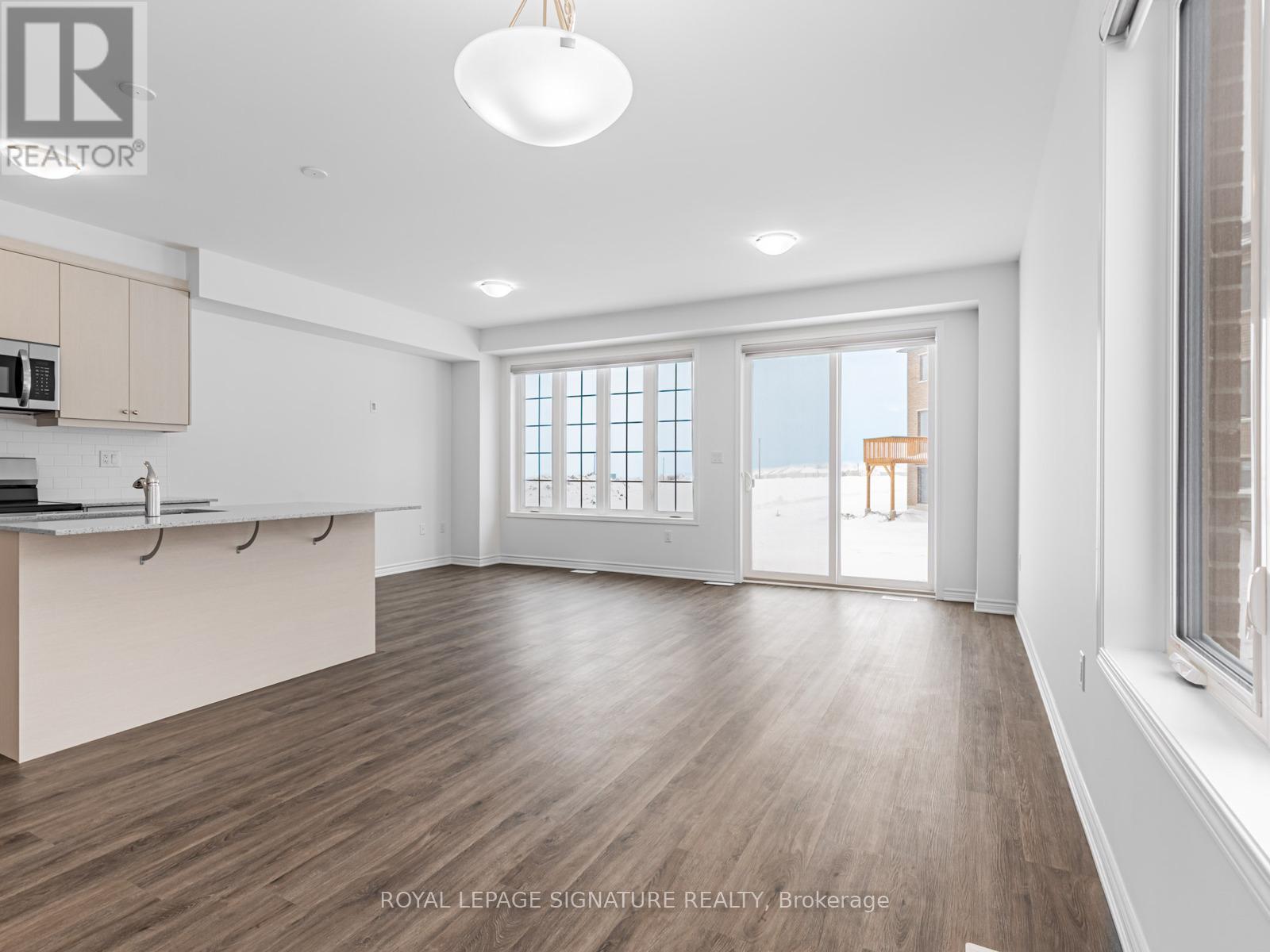 1747 Mineral Springs Way, Pickering, Ontario  L1X 0J2 - Photo 7 - E12723688