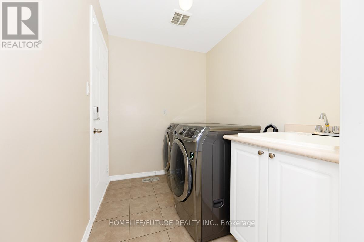 18 Stockell Crescent, Ajax, Ontario  L1T 0M5 - Photo 13 - E12723762