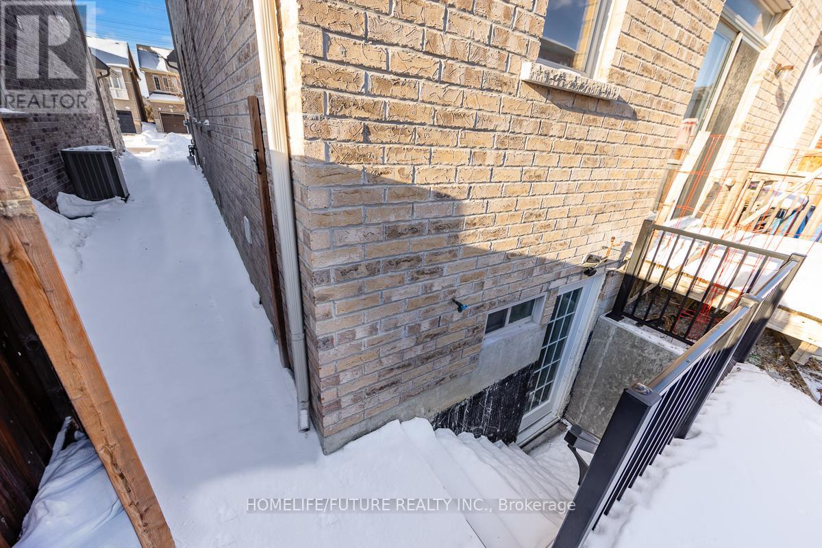 18 Stockell Crescent, Ajax, Ontario  L1T 0M5 - Photo 22 - E12723762