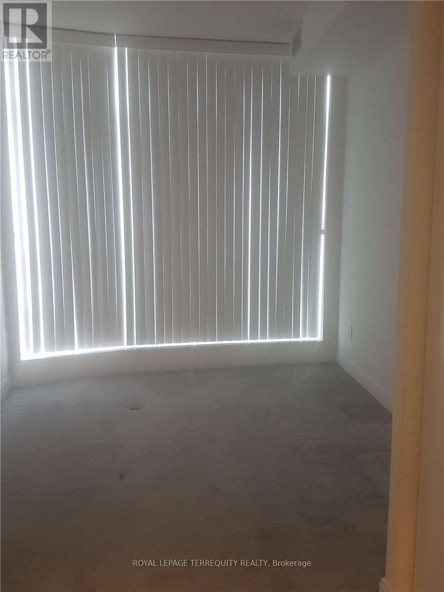 1215 - 238 Bonis Avenue, Toronto, Ontario  M1T 3W7 - Photo 4 - E12723780