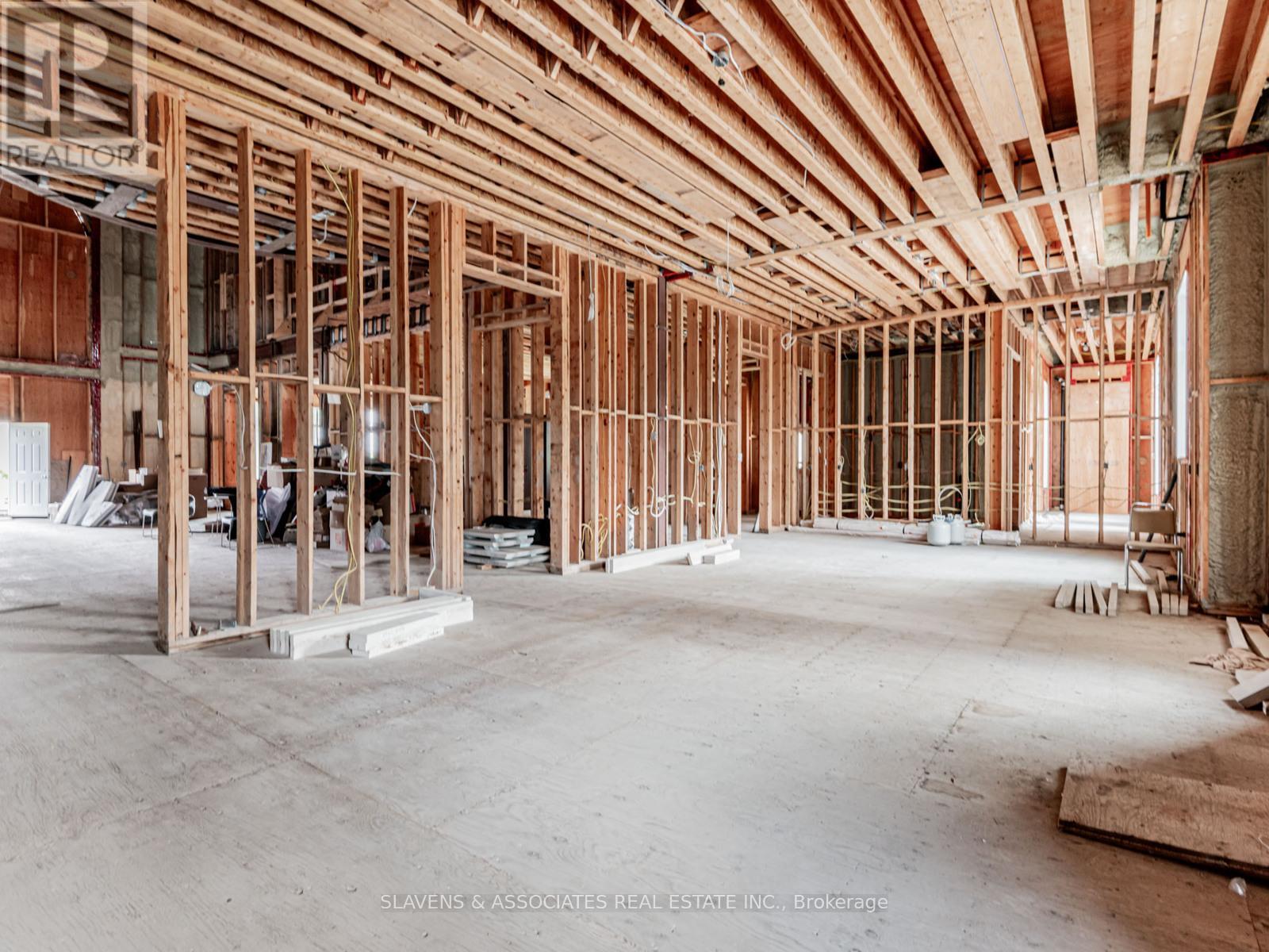 12068 Mccowan Road, Whitchurch-Stouffville, Ontario  L4A 4C4 - Photo 8 - N12723616