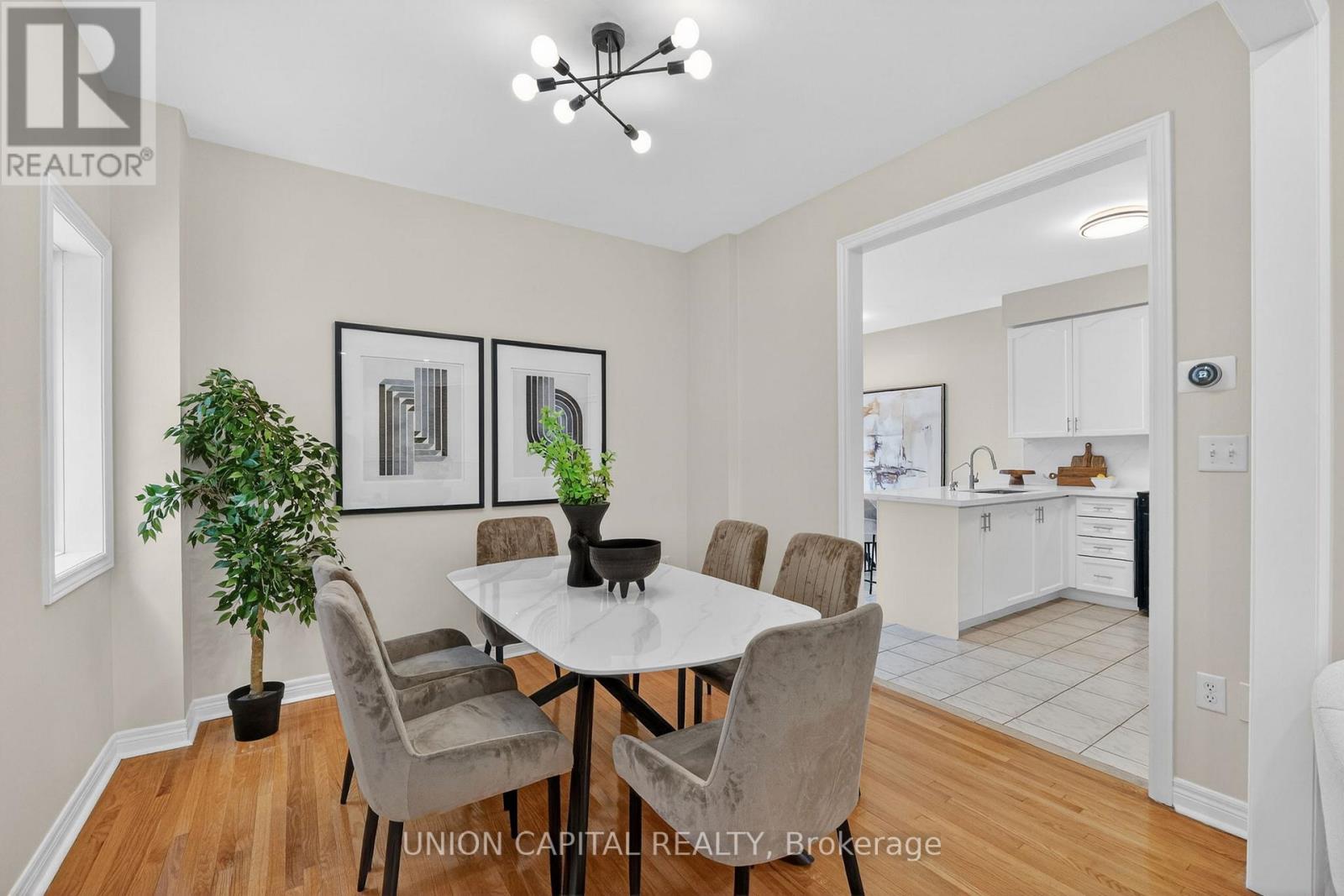 58 Golden Oak Avenue, Richmond Hill, Ontario  L4S 1Y5 - Photo 8 - N12709558