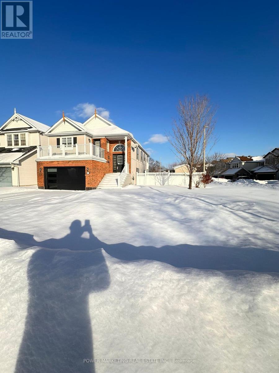 1511 Rumford Drive, Ottawa, Ontario  K4A 4B7 - Photo 2 - X12723274