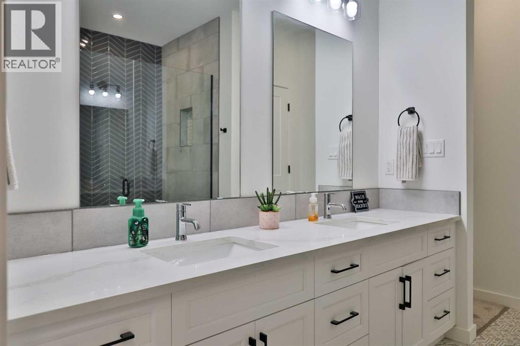 246 4a Street, Stirling, Alberta  T0K 2E0 - Photo 30 - A2280045