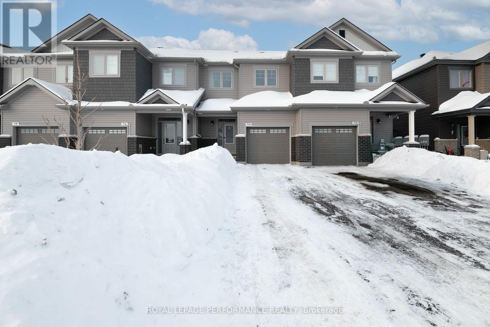 714 PETANQUE CRESCENT, Ottawa, Ontario